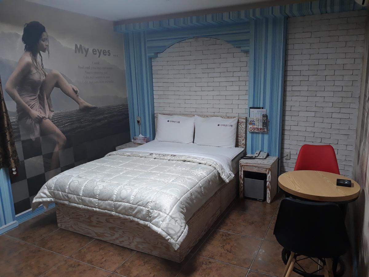 Diamond Motel 泗川市 エクステリア 写真